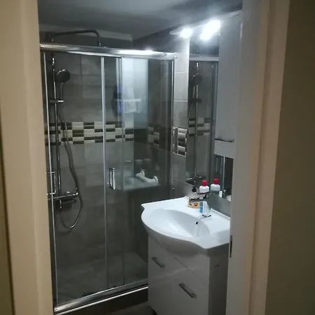 Alexander 's Неа-Миханиона