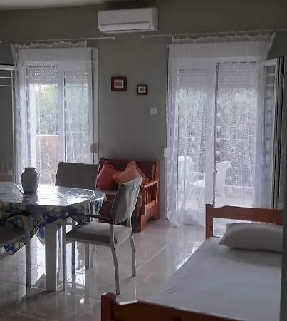Alexander 's Apartamento *